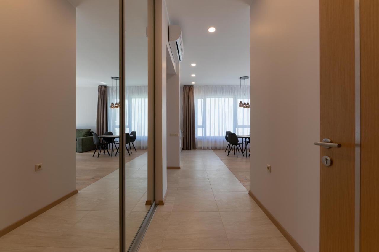 Oasis Apartments Jurmala Bagian luar foto