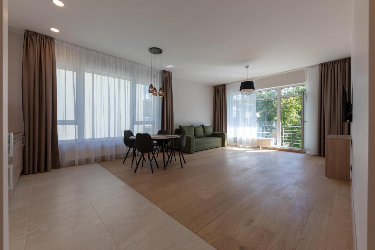 Oasis Apartments Jurmala Bagian luar foto