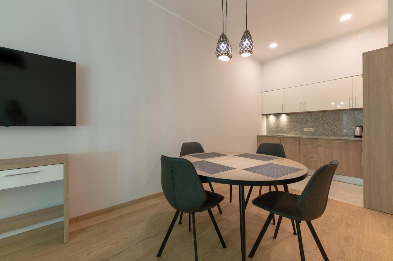 Oasis Apartments Jurmala Bagian luar foto